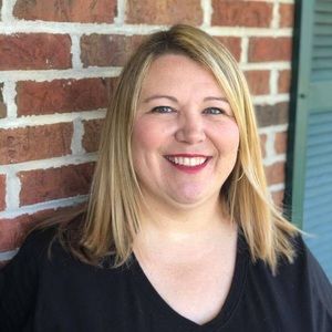 Meet your Posher, Carey